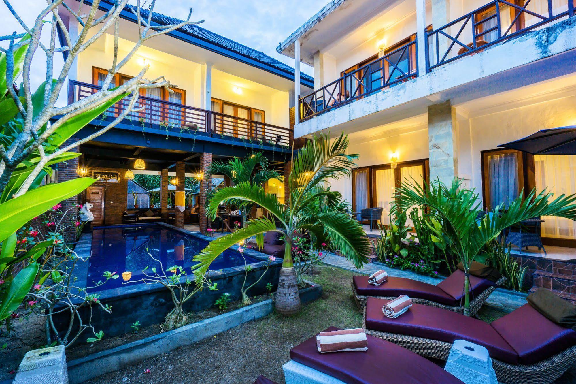 Nyuh Gading Home Stay Нуса Лембонган Екстериор снимка